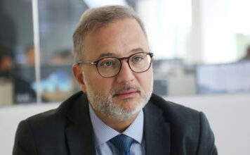 Secretário anuncia chegada de mais vacinas