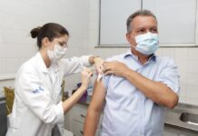 Rui Costa é vacinado