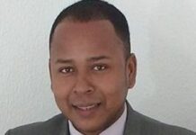 Cemitério de Lamarão está abandonado