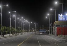 Governo prorroga toque de recolher e proíbe venda de bebida alcoólica no fim de semana