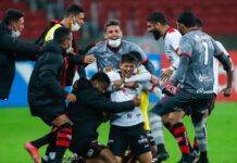Vitória vence o Internacional e segue vivo na Copa do Brasil