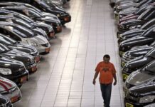 Comissão aprova proposta que permite compra de carro por idoso com isenção do IPI