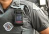 Câmeras acopladas em fardas de policiais começam a ser testadas