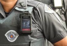 Câmeras acopladas em fardas de policiais começam a ser testadas