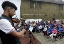 Governo do Estado entrega mais de R$550 milhões em editais e equipamentos para a Educação