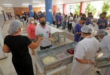 Com investimento de R$ 233 milhões para 2022, alimentação escolar é ampliada na rede estadual