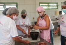 Grupo Facilites realiza curso gratuito de produção de ovos de páscoa em São Sebastião do Passé