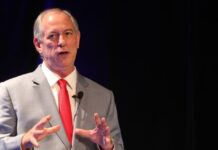 #tiragomes, em referência ao candidato à Presidência Ciro Gomes se popularizou nas redes sociais