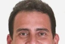 Rivelino da Facilites felicita Lula pelo aniversário