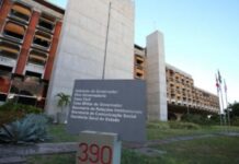 Rui Costa publica decreto que altera expediente nos órgãos estaduais em dias de jogos do Brasil na Copa