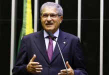 José Rocha disse que bancada do UB está fechada com Elmar para ministro de Lula