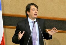 Tavares recomenda medidas de prevenção à ansiedade, depressão e suicídio nas escolas baianas