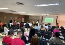 Educadores da rede estadual discutem sobre pesquisas e práticas pedagógicas relacionadas ao autismo