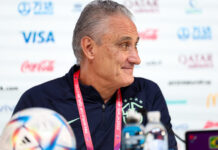 Tite escala Neymar nas oitavas, mas aguarda treino para confirmar