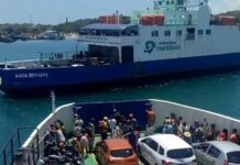 Dois ferries se chocam na Baía de Todos os Santos