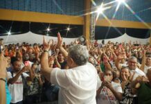 Caetano reúne população para discutir saúde de Camaçari