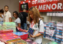 SEC oferta à rede estadual milhares de livros adquiridos na Bienal