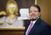 Ex-juiz de São Sebastião do Passé lança livro