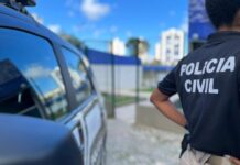 Uma pessoa morre e três ficam feridas após carro pegar fogo no recôncavo baiano