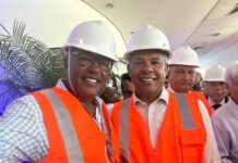 Governador inspeciona obra da Fábrica da BYD após denúncia de más condições de trabalho