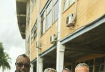 Bira do SINDTICCC participa com Caetano de visita técnica ao estádio de Camaçari