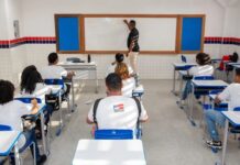 Rede estadual retoma aulas com cerca de 700 mil alunos e 35 mil professores nesta segunda
