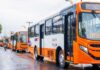 Prefeitura apresenta ônibus do sistema emergencial de transporte público